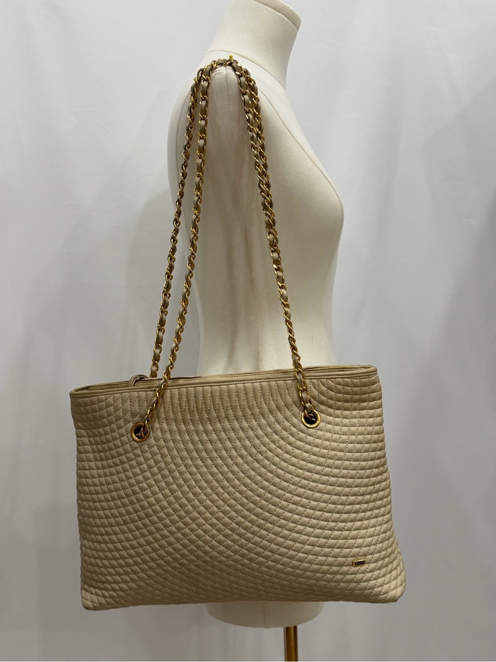 Vintage Bally Ecru Quilted Lambskin Chain Tote Bag Italy